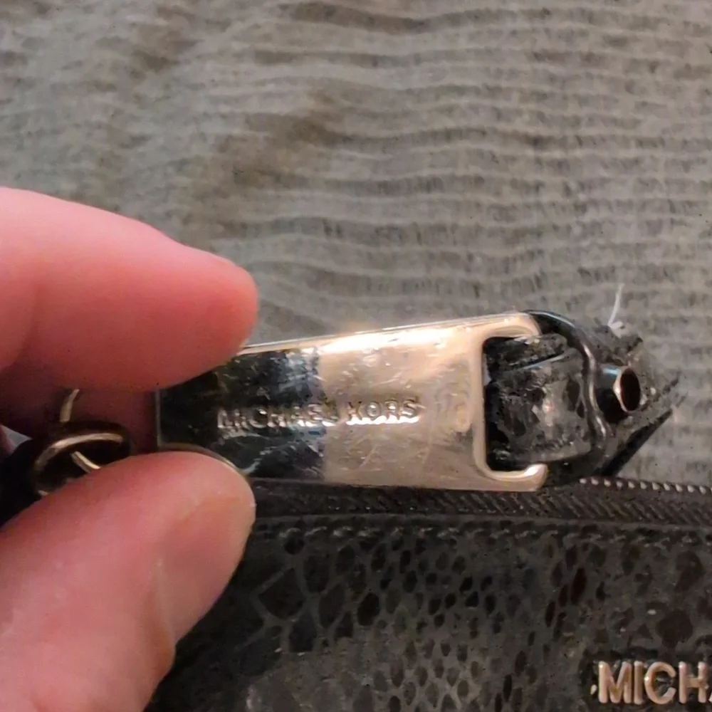 Michael Kors Rhea Black Embossed Snake-Print Clutch‎ Bag Pouch Python